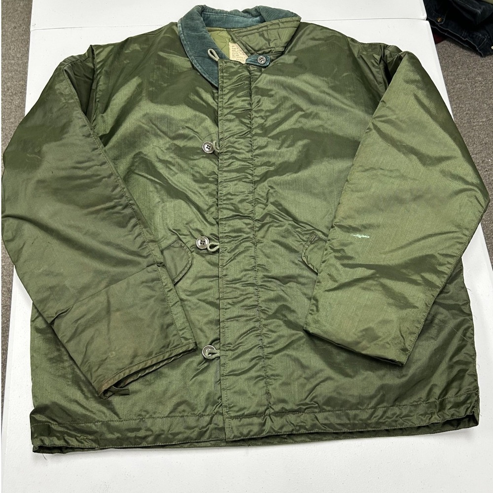 US Military A-2 Deck Jacket Mens Large Green Fair Vintage Cold Weather Liner